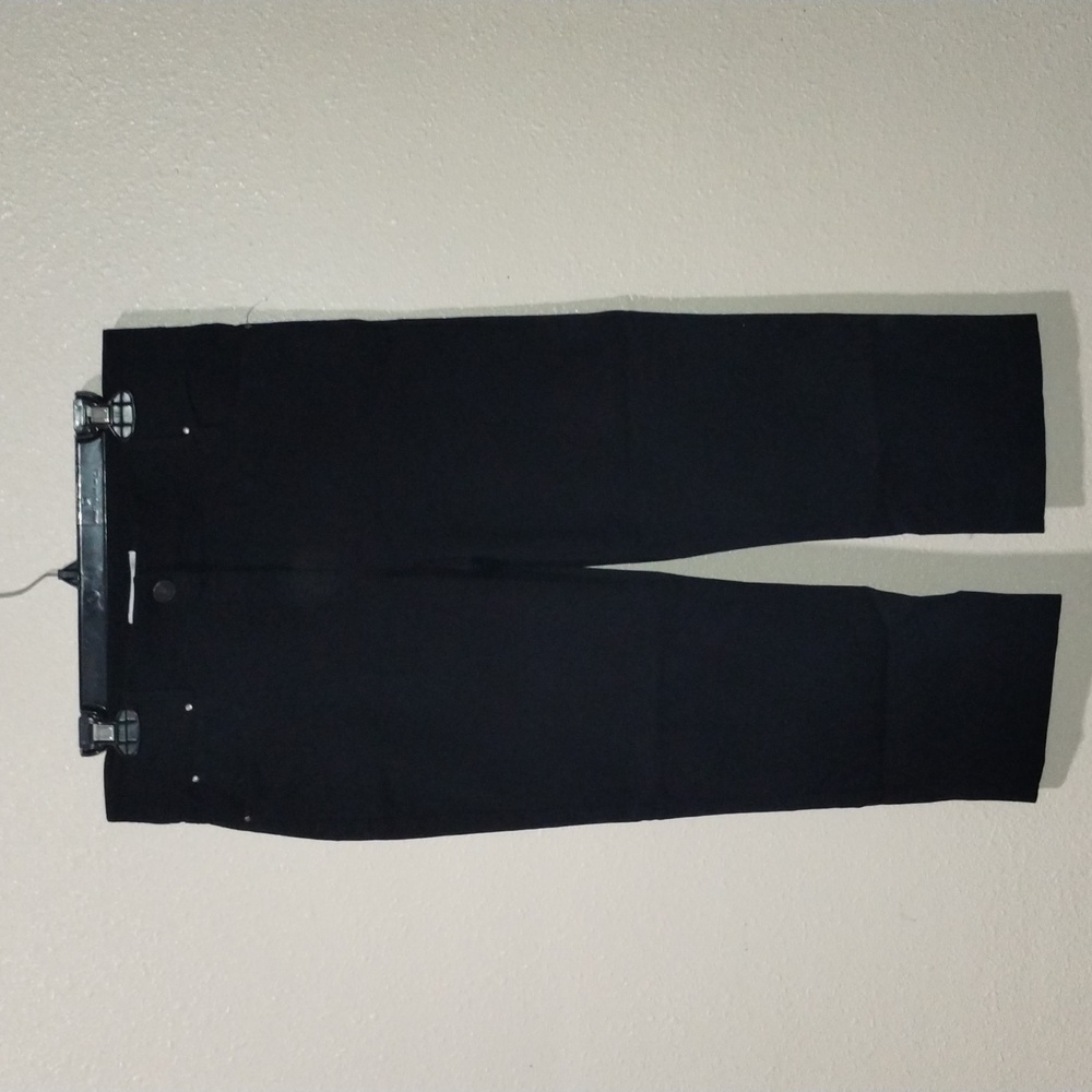 89th + Madison women's black stretchy cropped dress slacks new without tags